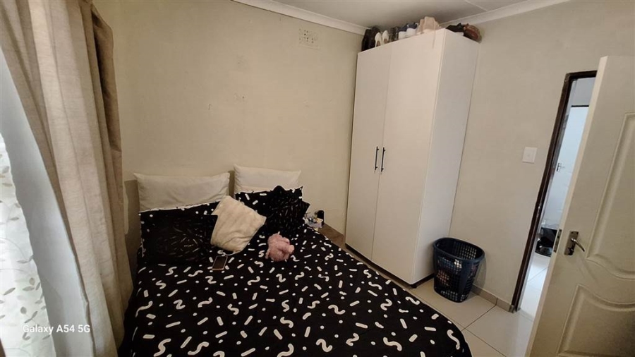 To Let 1 Bedroom Property for Rent in Birchleigh North Gauteng