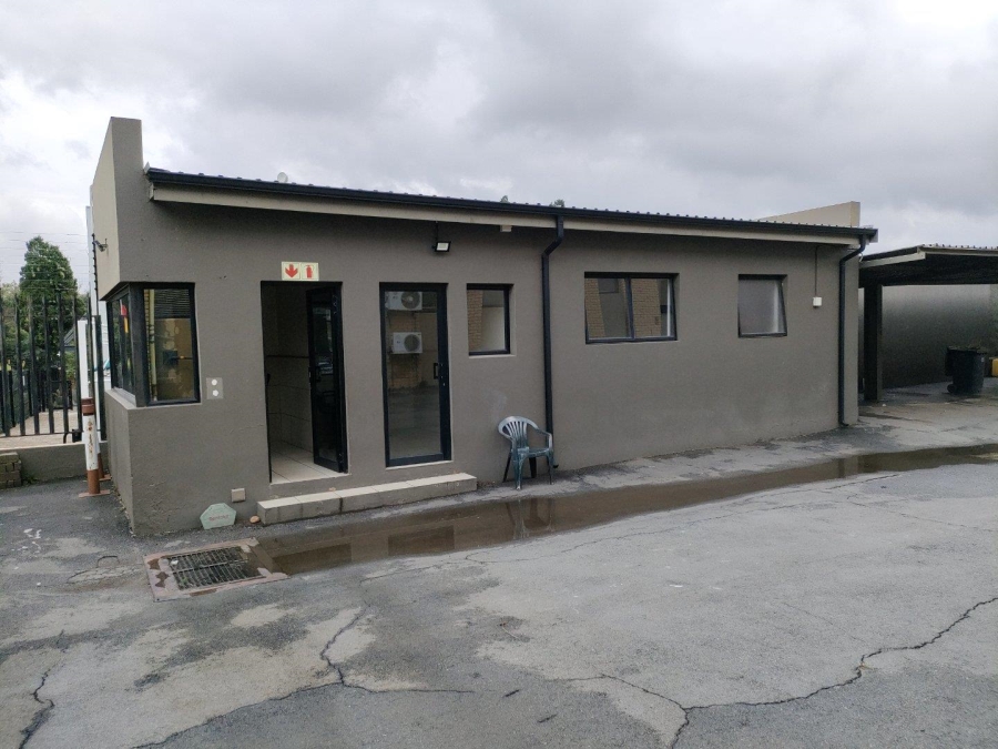 To Let commercial Property for Rent in Strijdom Park Gauteng