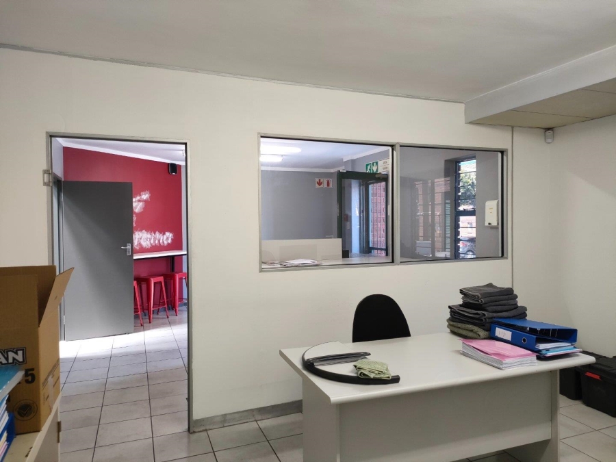 To Let commercial Property for Rent in Strijdom Park Gauteng