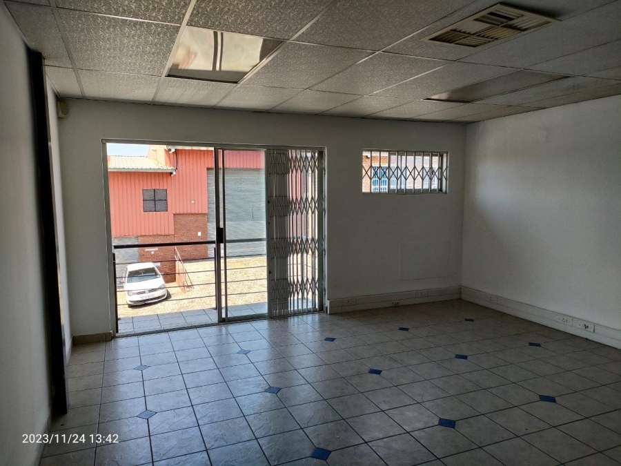 To Let commercial Property for Rent in North Riding Gauteng