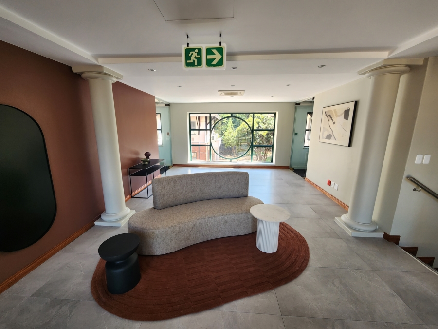 To Let commercial Property for Rent in Hyde Park Gauteng