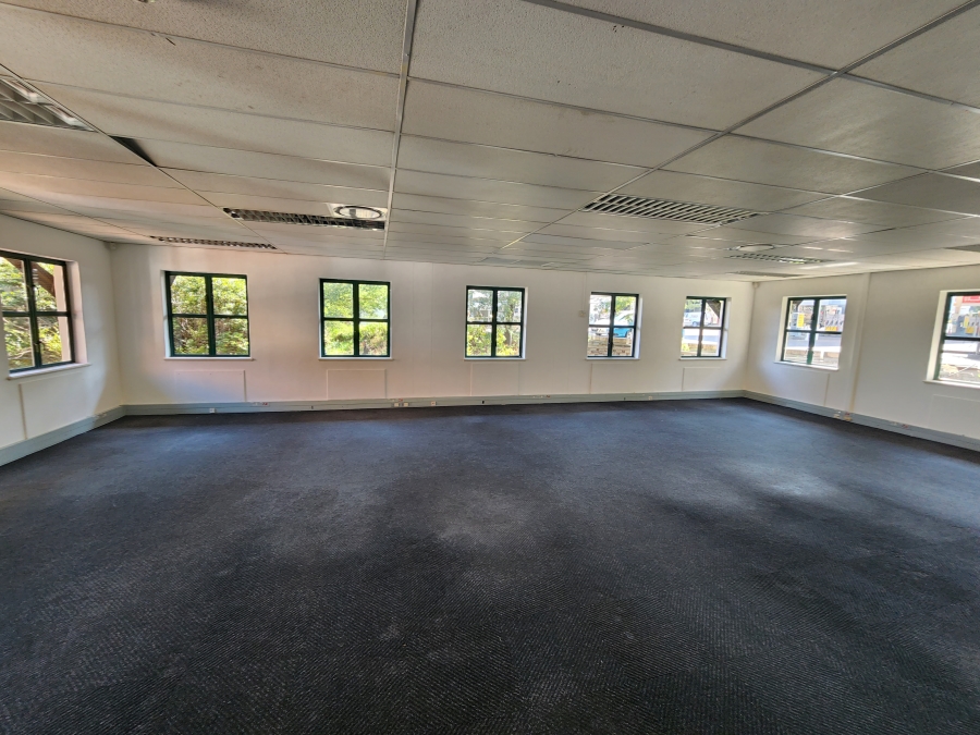 To Let commercial Property for Rent in Hyde Park Gauteng