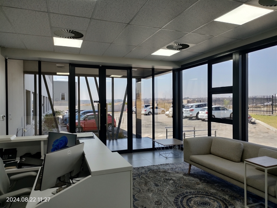 To Let commercial Property for Rent in Knoppieslaagte Gauteng