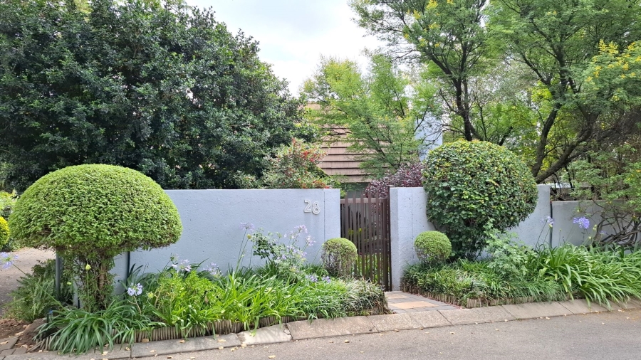 3 Bedroom Property for Sale in Douglasdale Gauteng