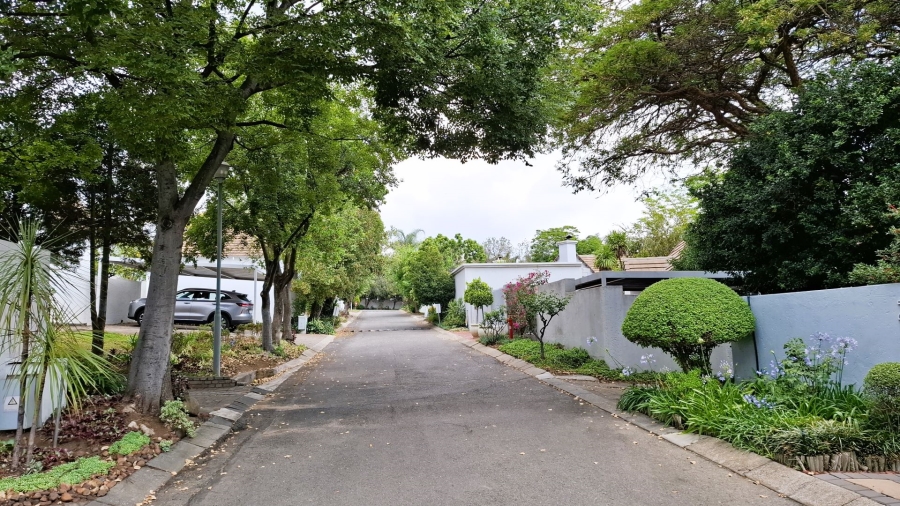 3 Bedroom Property for Sale in Douglasdale Gauteng