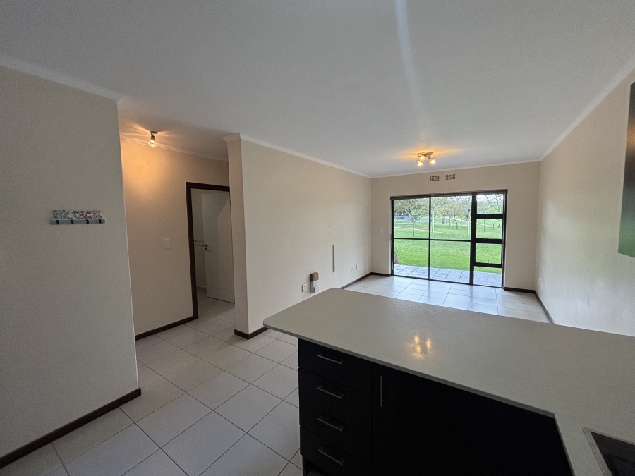 To Let 2 Bedroom Property for Rent in Jackal Creek Golf Estate Gauteng