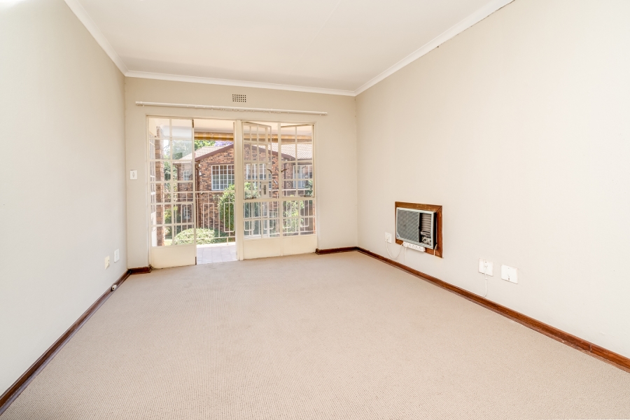 2 Bedroom Property for Sale in Bryanston Gauteng