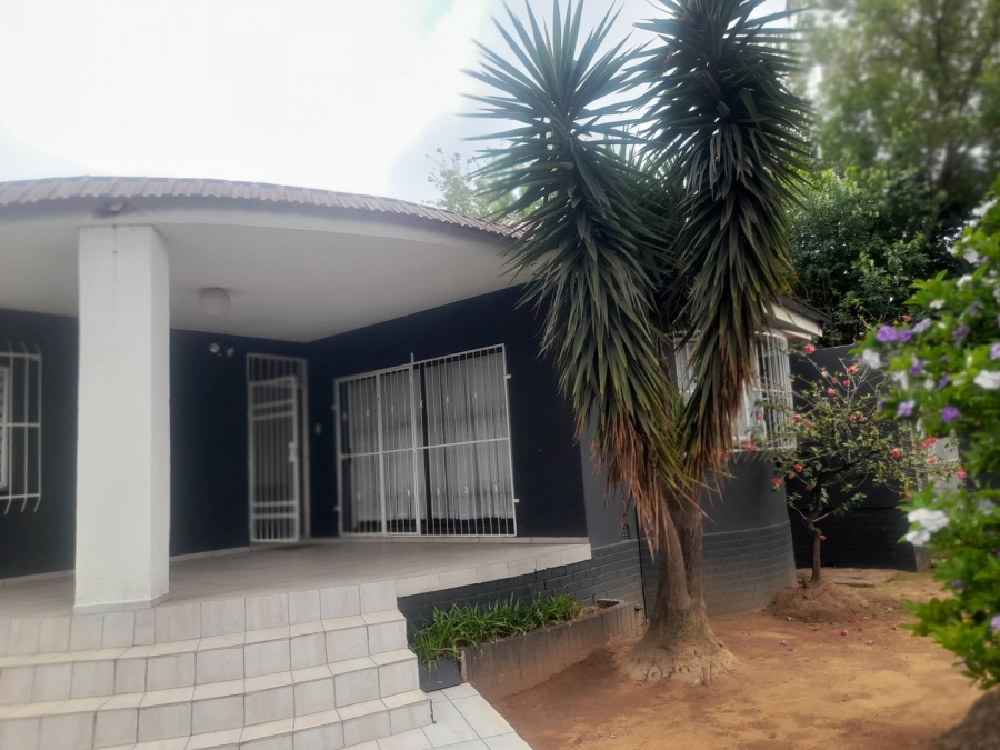 3 Bedroom Property for Sale in The Hill Gauteng