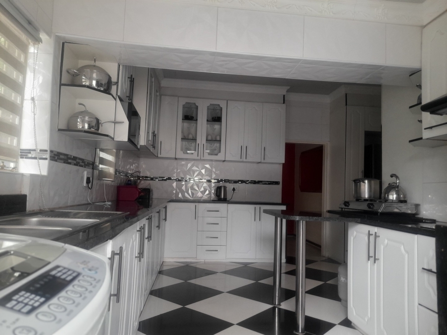 3 Bedroom Property for Sale in The Hill Gauteng