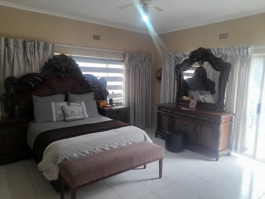 3 Bedroom Property for Sale in The Hill Gauteng