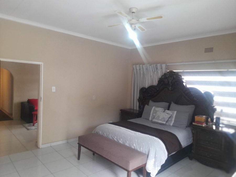 3 Bedroom Property for Sale in The Hill Gauteng