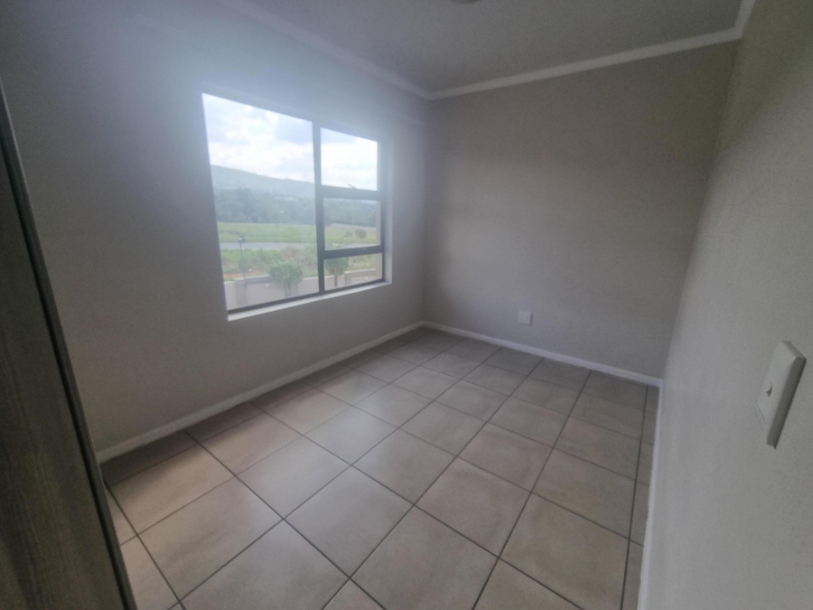 To Let 2 Bedroom Property for Rent in Ruimsig Gauteng