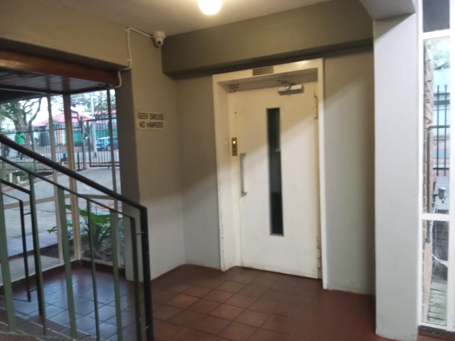 2 Bedroom Property for Sale in Sunnyside Gauteng