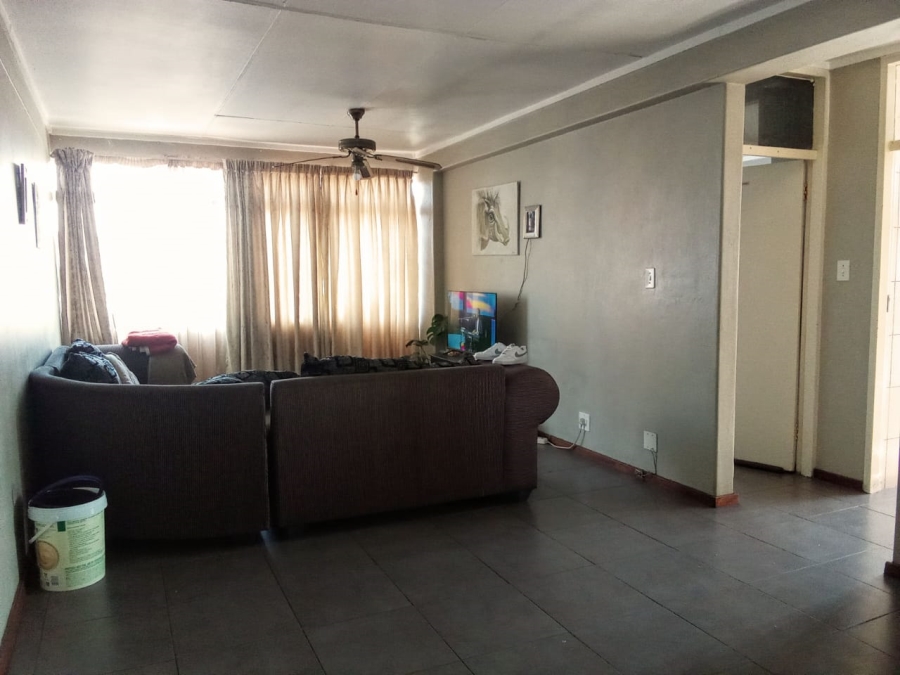 2 Bedroom Property for Sale in Sunnyside Gauteng