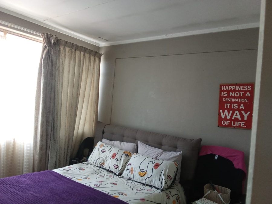 2 Bedroom Property for Sale in Sunnyside Gauteng