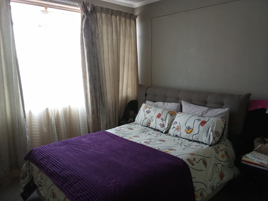 2 Bedroom Property for Sale in Sunnyside Gauteng