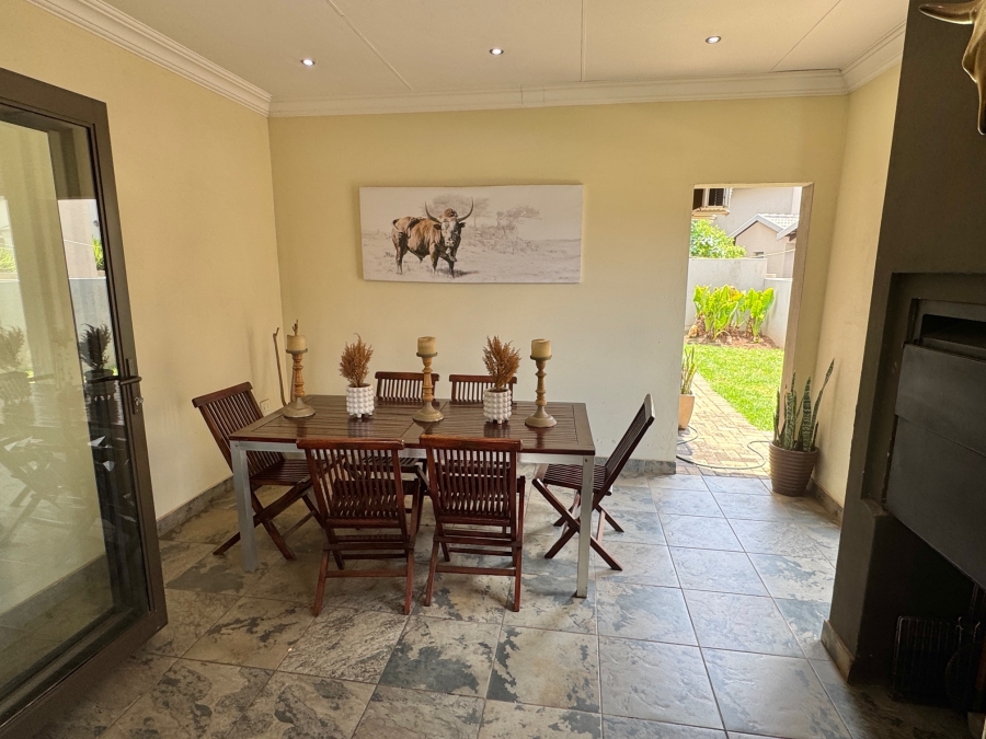 3 Bedroom Property for Sale in Monavoni Gauteng