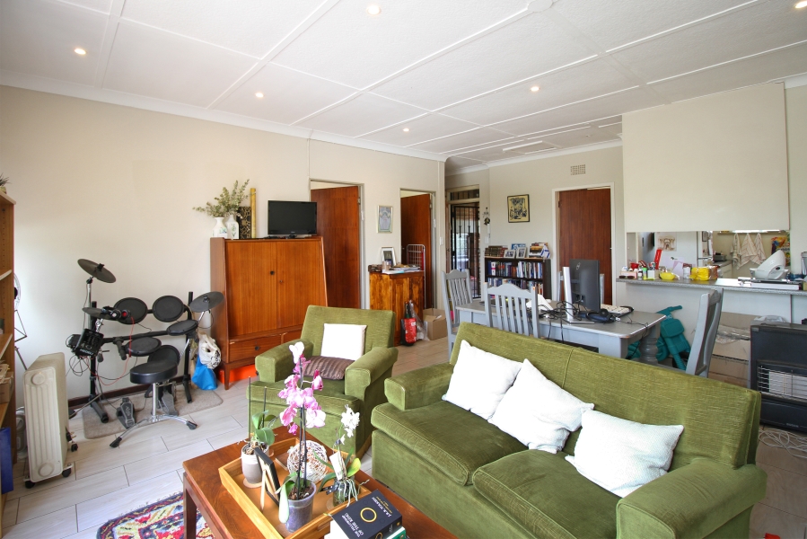 1 Bedroom Property for Sale in Cheltondale Gauteng