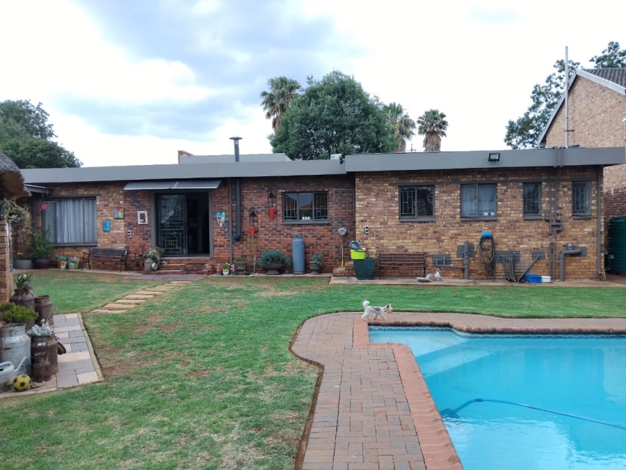 3 Bedroom Property for Sale in Vanderbijlpark SE 4 Gauteng