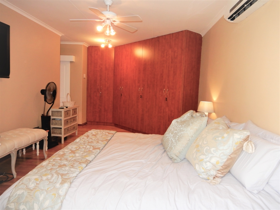 3 Bedroom Property for Sale in Eldoraigne Gauteng