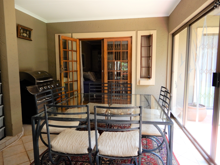 3 Bedroom Property for Sale in Eldoraigne Gauteng