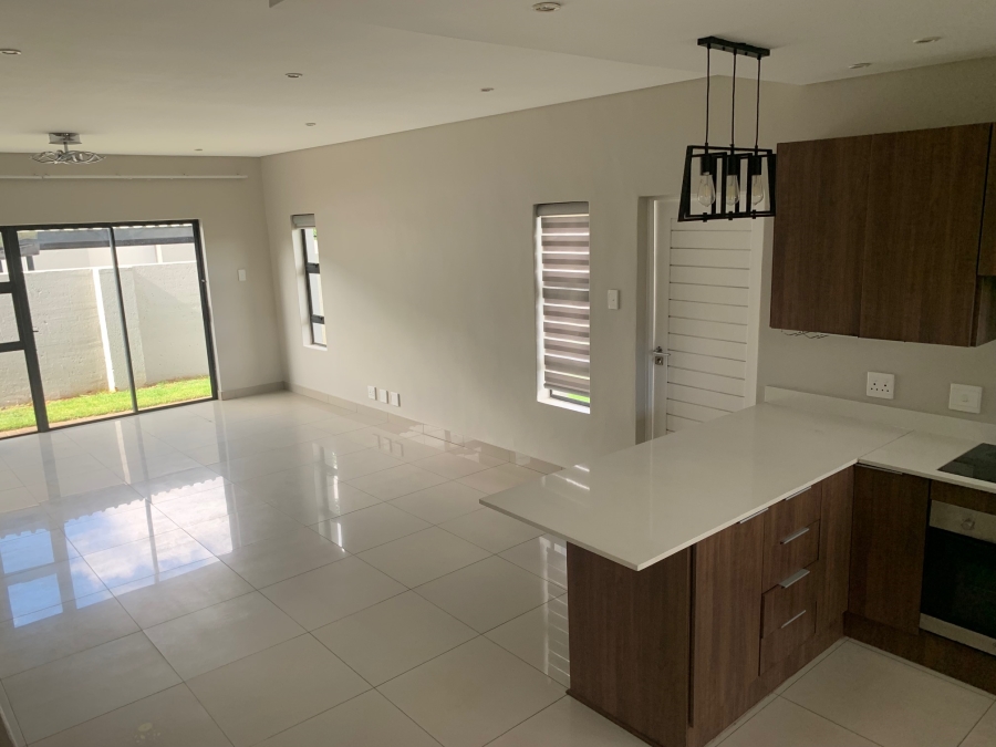 2 Bedroom Property for Sale in Equestria Gauteng