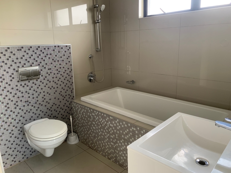 2 Bedroom Property for Sale in Equestria Gauteng