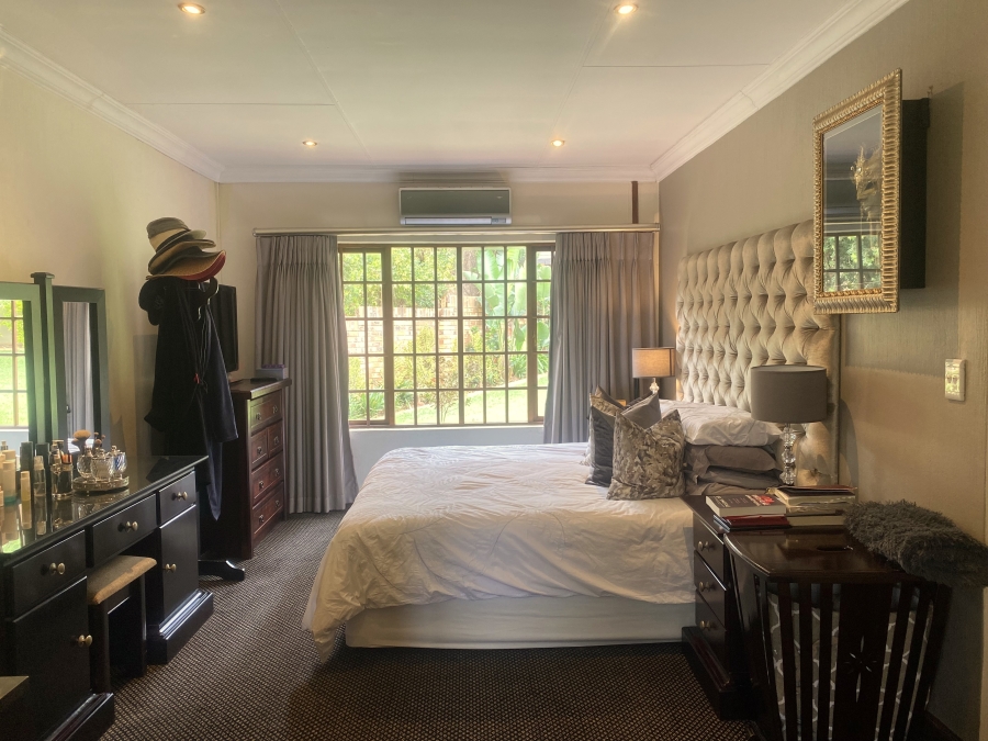 2 Bedroom Property for Sale in Faerie Glen Gauteng