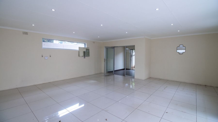 4 Bedroom Property for Sale in Alphen Park Gauteng