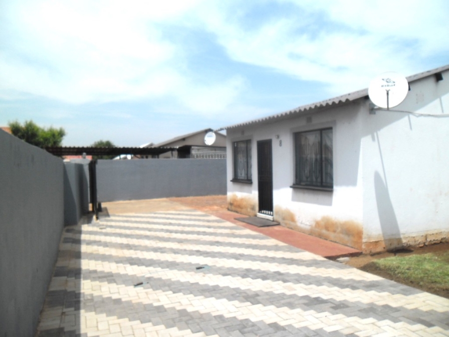 2 Bedroom Property for Sale in Villa Liza Gauteng