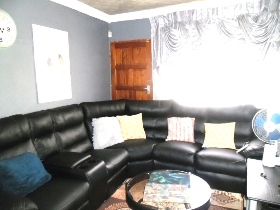 2 Bedroom Property for Sale in Villa Liza Gauteng