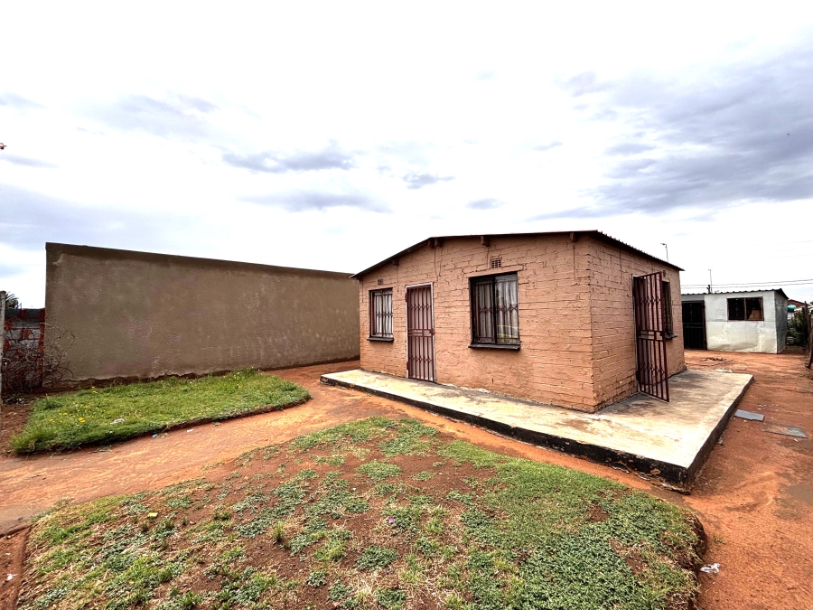 2 Bedroom Property for Sale in Windmill Park Gauteng