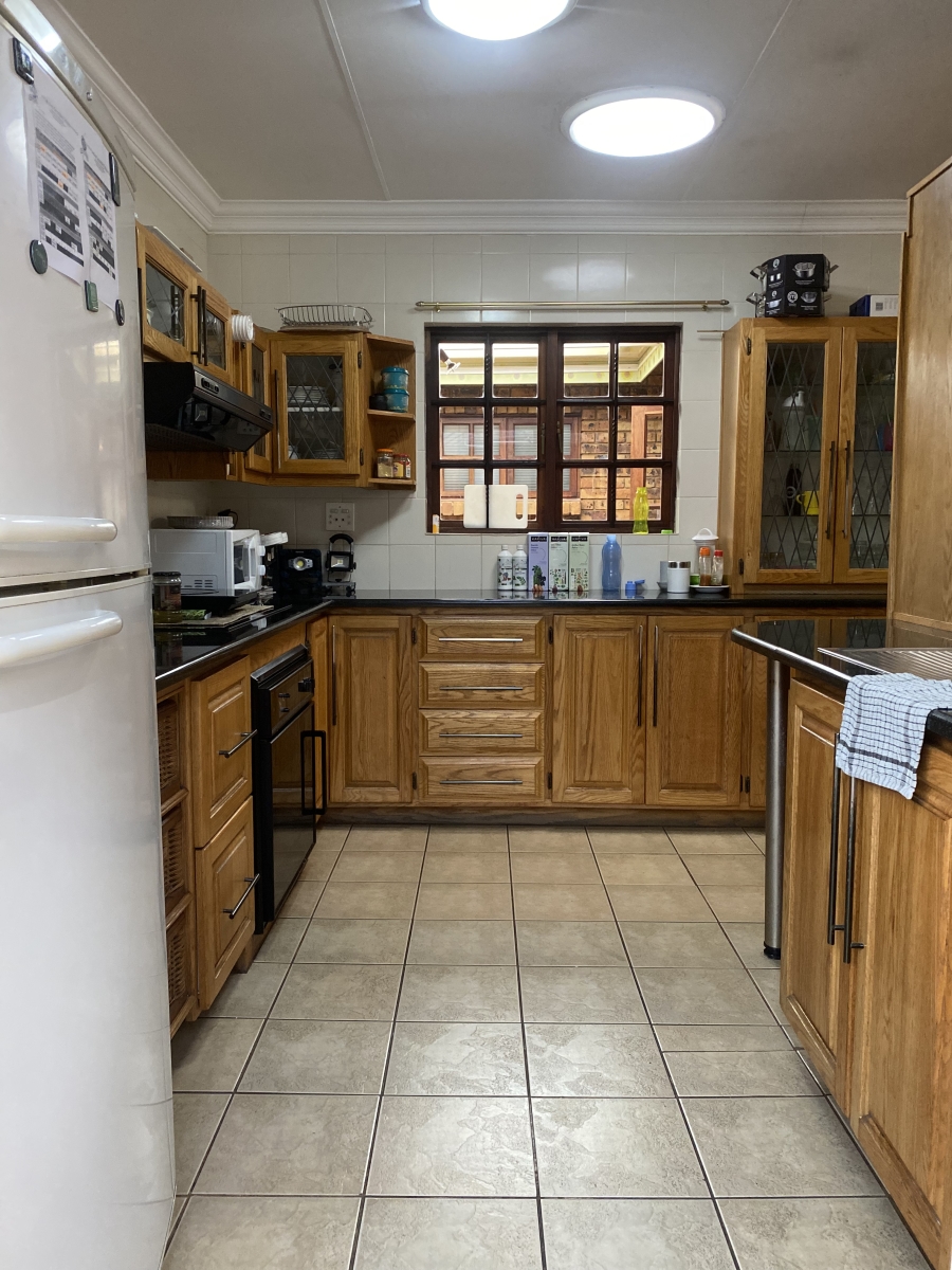 4 Bedroom Property for Sale in Clubview Gauteng