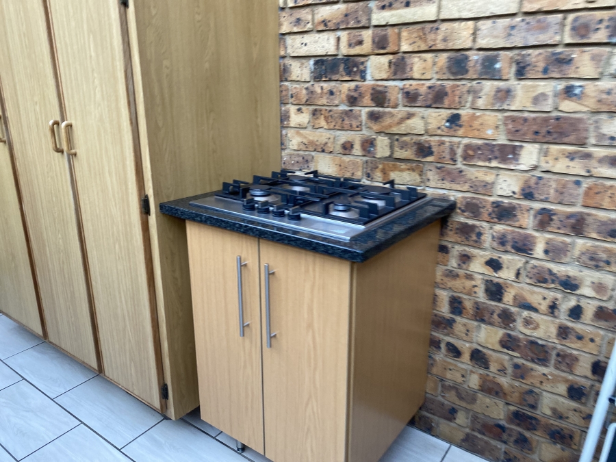 4 Bedroom Property for Sale in Clubview Gauteng