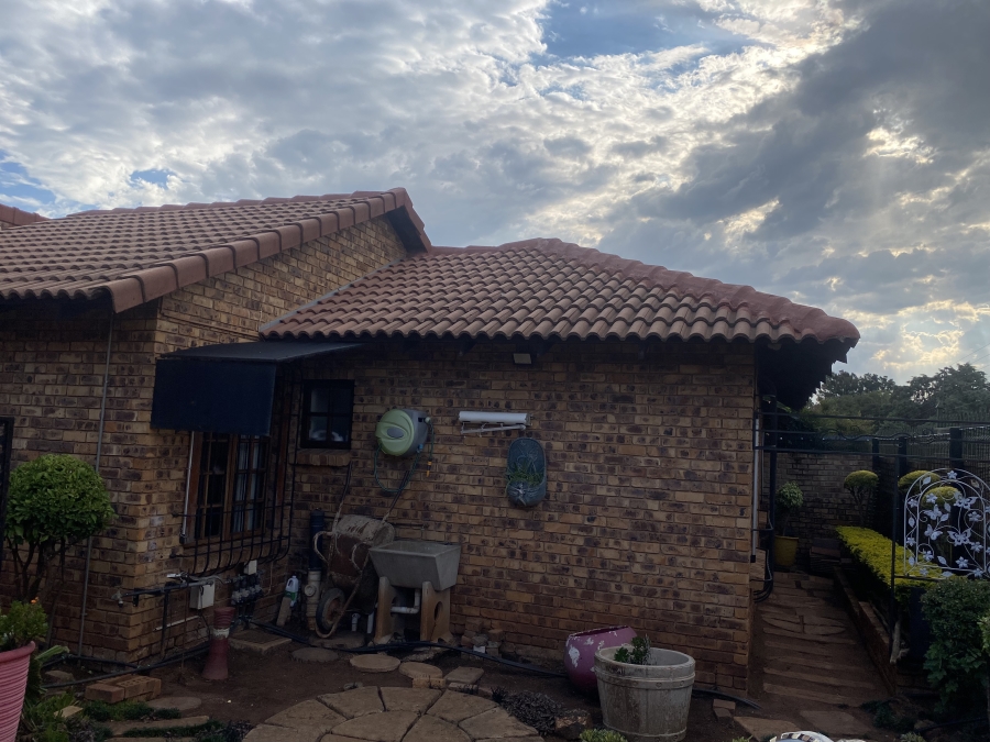 4 Bedroom Property for Sale in Clubview Gauteng