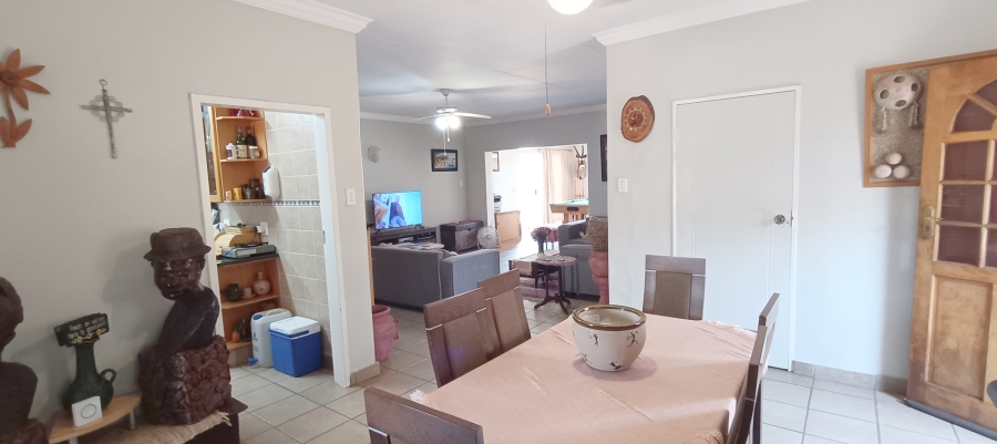 3 Bedroom Property for Sale in Annlin Gauteng