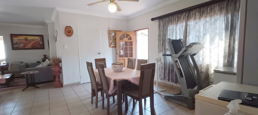 3 Bedroom Property for Sale in Annlin Gauteng