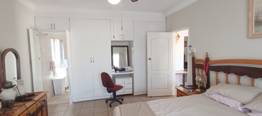 3 Bedroom Property for Sale in Annlin Gauteng