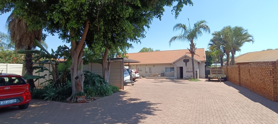 3 Bedroom Property for Sale in Annlin Gauteng