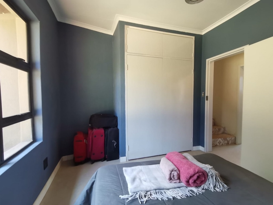 3 Bedroom Property for Sale in Oakdene Gauteng