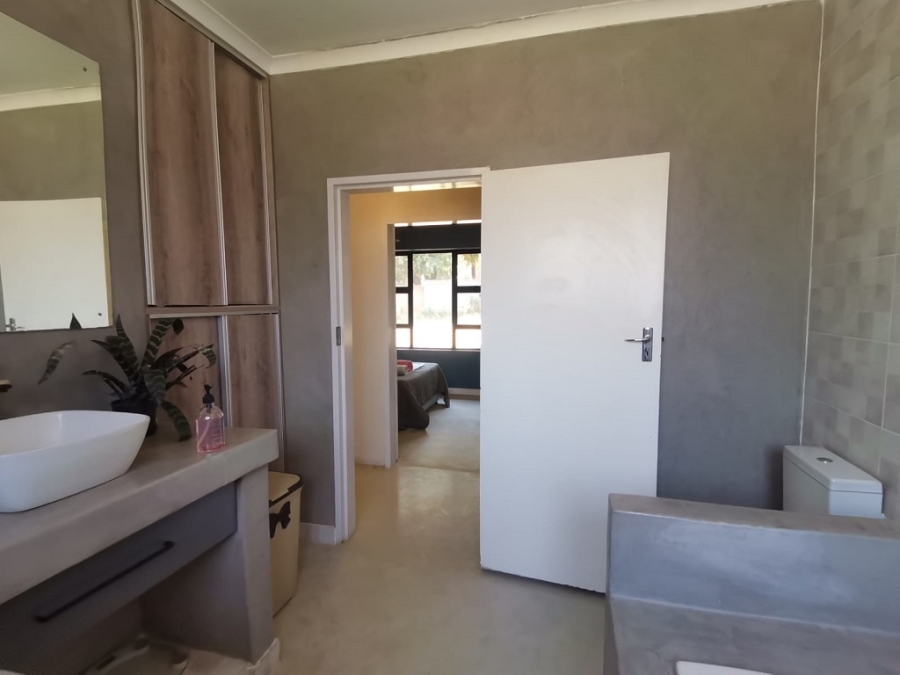 3 Bedroom Property for Sale in Oakdene Gauteng