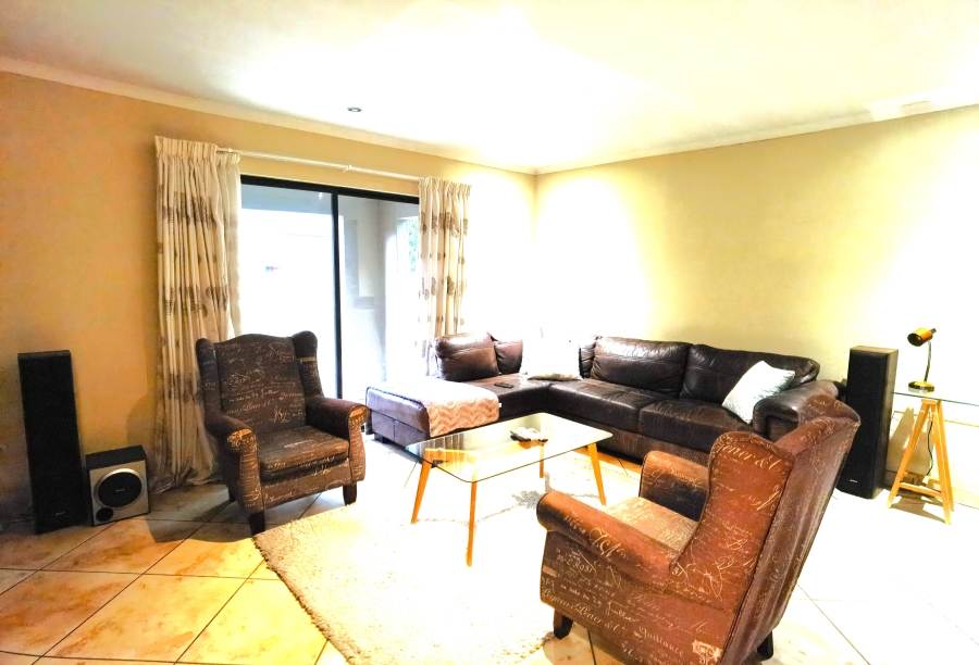 4 Bedroom Property for Sale in Summerfields Estate Gauteng