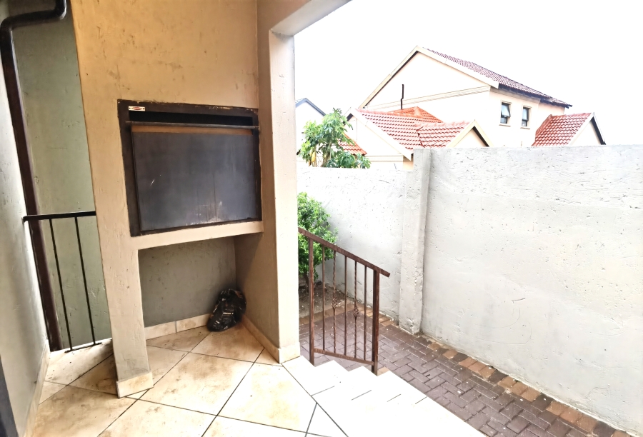 4 Bedroom Property for Sale in Summerfields Estate Gauteng