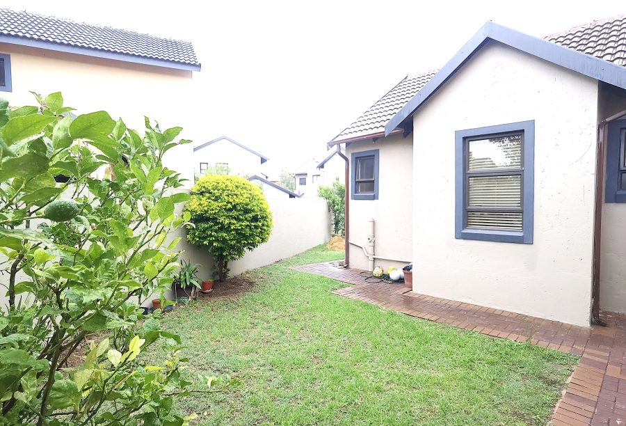 4 Bedroom Property for Sale in Summerfields Estate Gauteng