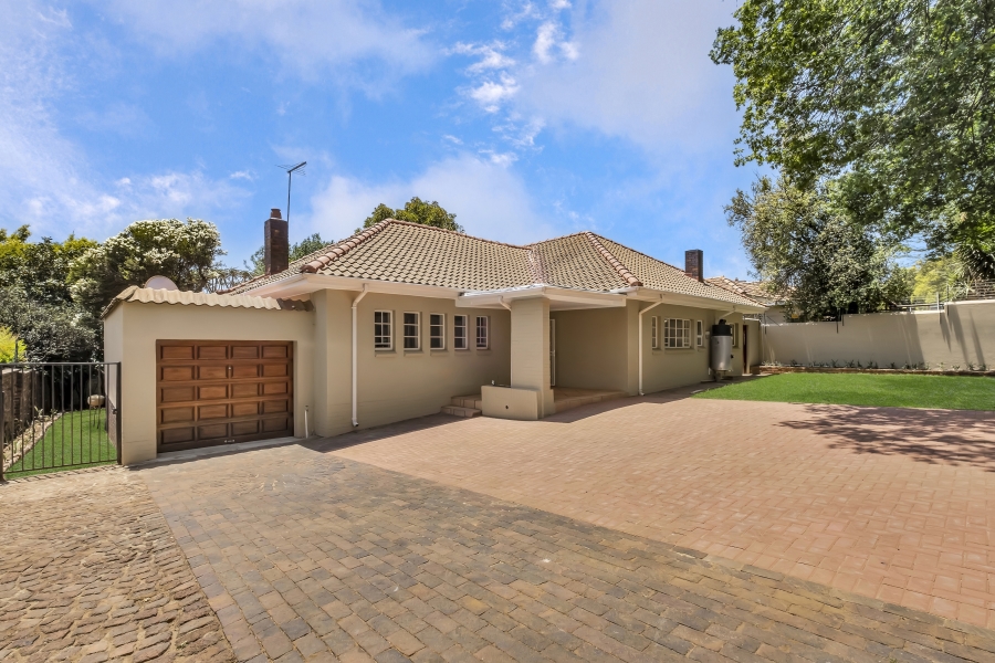 3 Bedroom Property for Sale in Greenside Gauteng