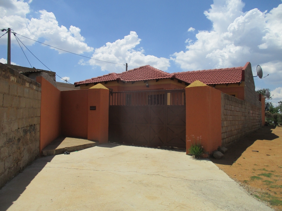 3 Bedroom Property for Sale in Tshepisong Gauteng