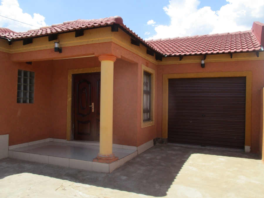 3 Bedroom Property for Sale in Tshepisong Gauteng