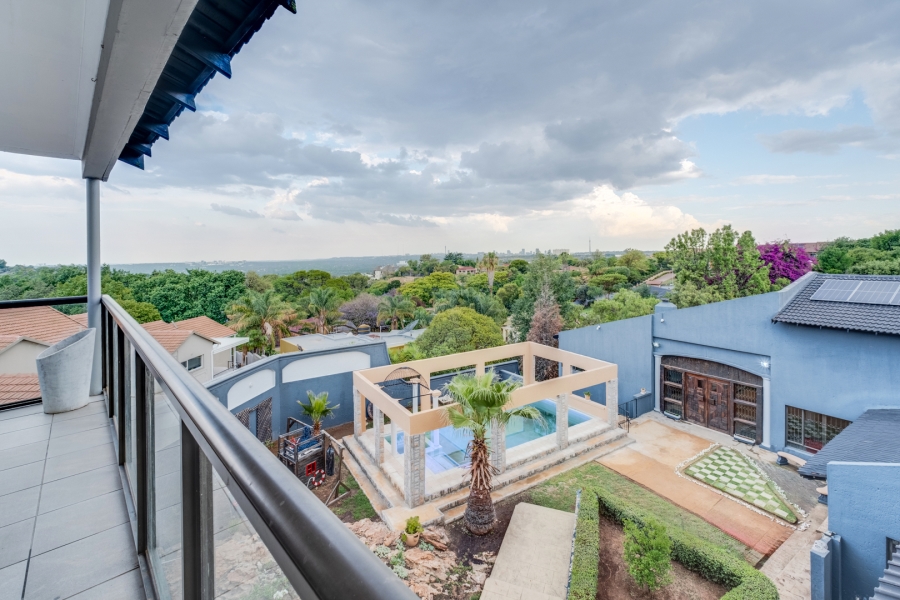 7 Bedroom Property for Sale in Northcliff Gauteng