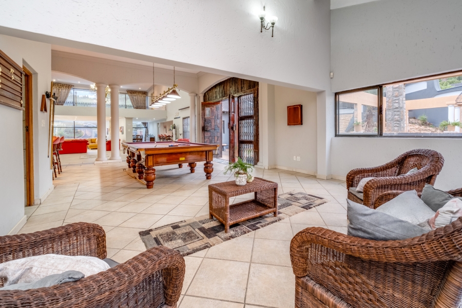 7 Bedroom Property for Sale in Northcliff Gauteng