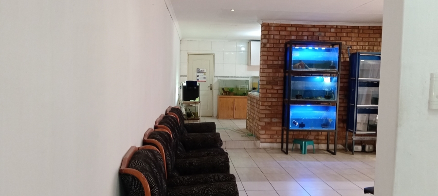 3 Bedroom Property for Sale in Bakerton Gauteng